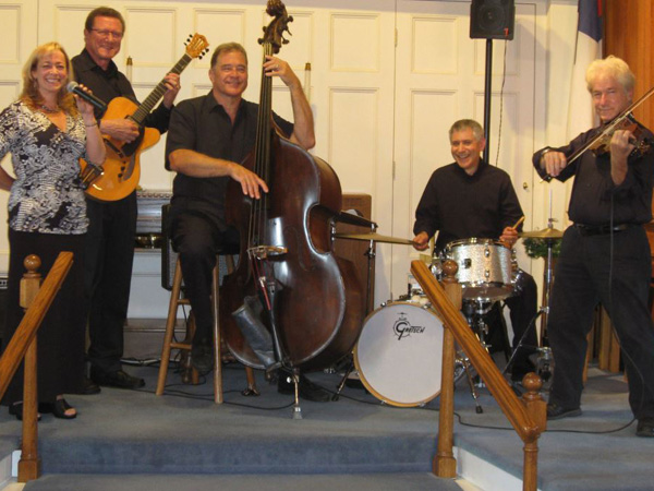 Bart Weisman Klezmer Swing Group Performs a Benefit Concert at FJC