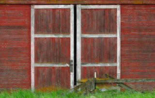 red-barn-doors